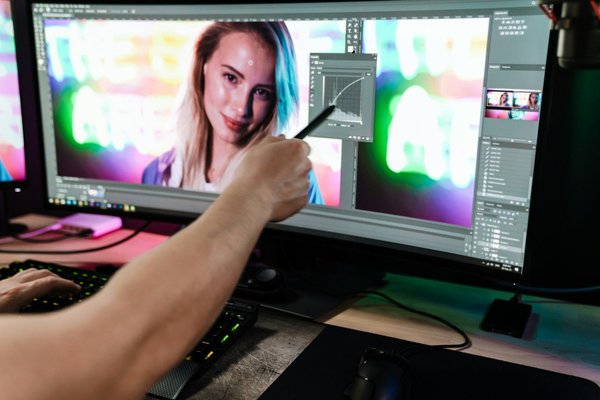 Découvrez les meilleures formations photoshop pour 2025